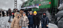 На ретро-поезде к Бабе Яге